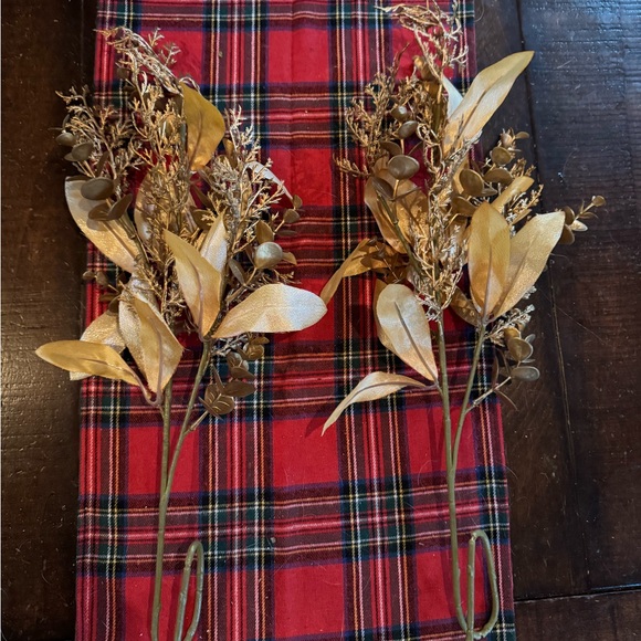 Set of 2 Leaf Stem Arrangement Gold - Threshold - Picture 4 of 6